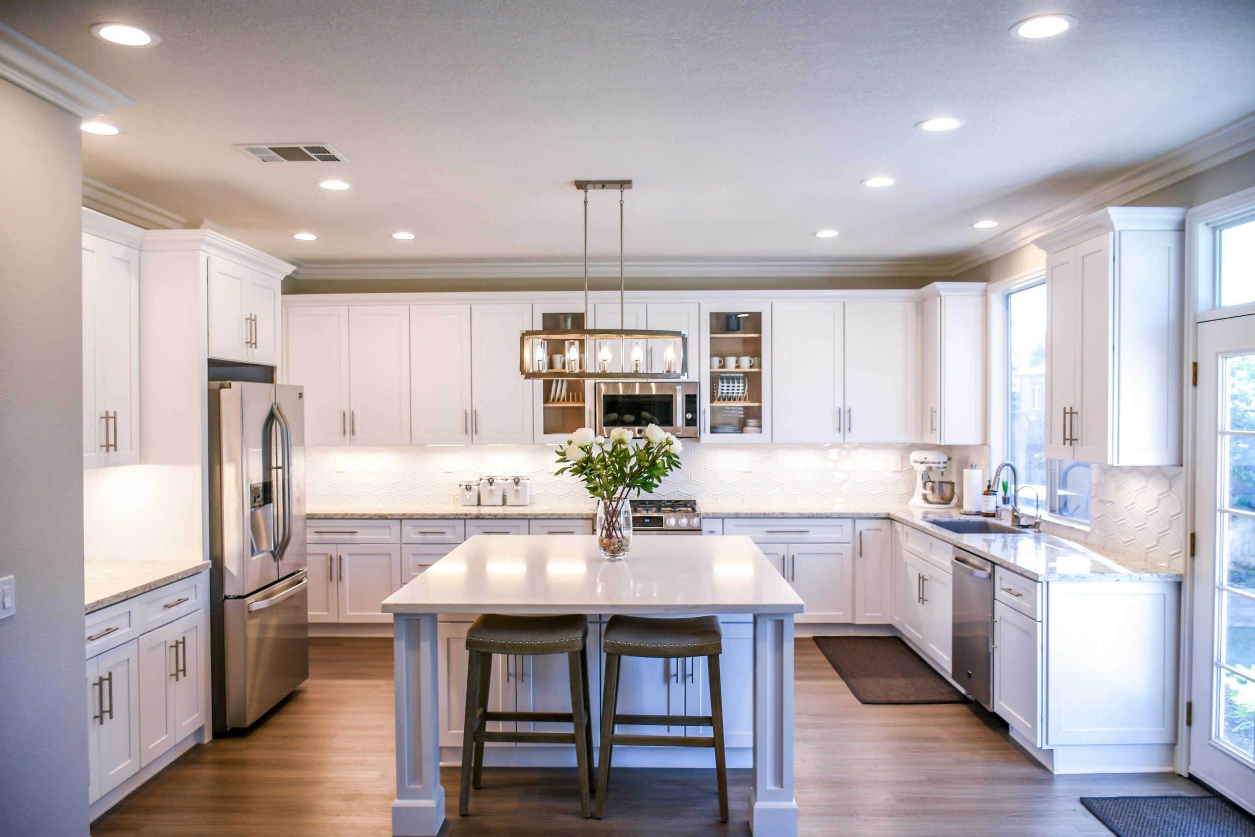 8 Reasons To Install a Whole House Water Filtration System